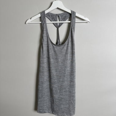 ACTV8 graues Racerback-Top