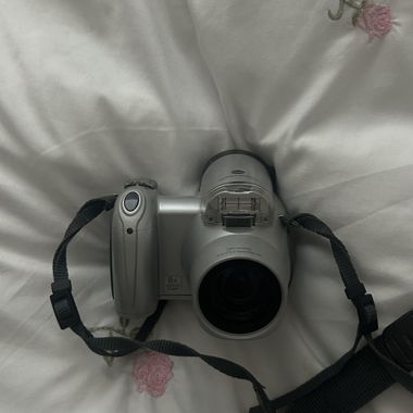 Fotocamera digitale Konica Minolta DiMAGE Z10 argento