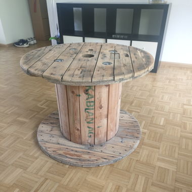 Wohnzimmertisch