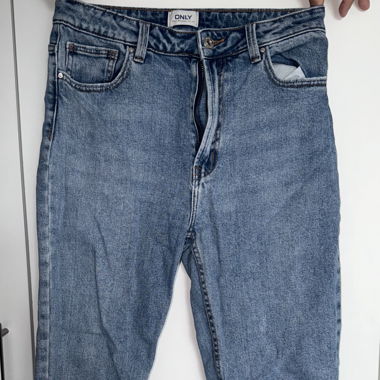 boyfriend jeans