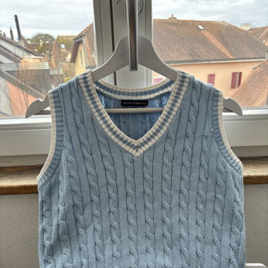 Brandy Melville Pull manche courte bleu 