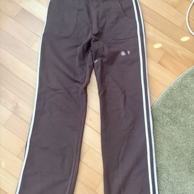Braune Trainerhose