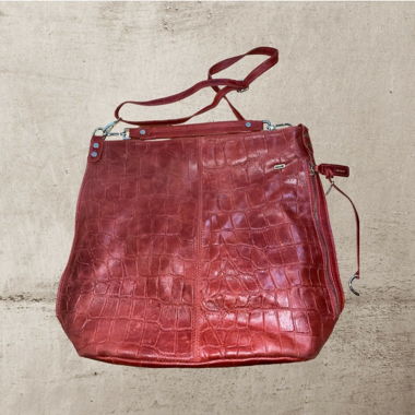 Rote Lederhandtasche Made in Italy