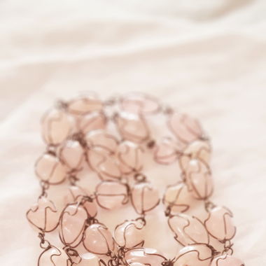 Collier artisanal en quartz rose 