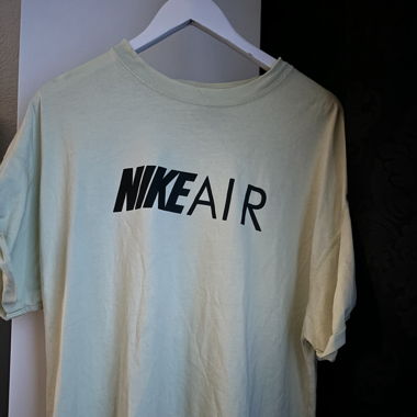 Nike T-shirt
