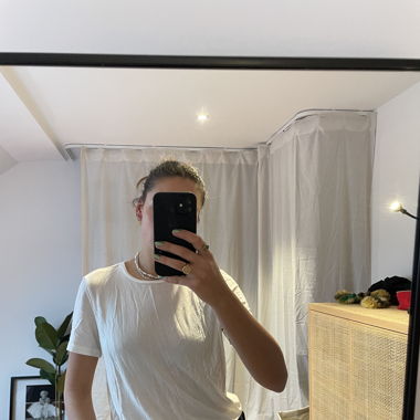 White T-shirt