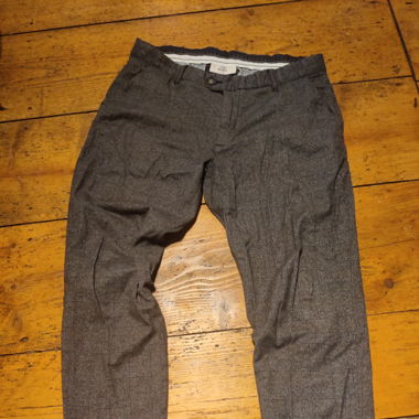 Stoffhose Grau mit Muster