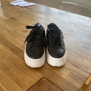 Puma Plateau Schuhe