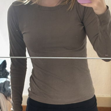 Long Sleeve Top in beige