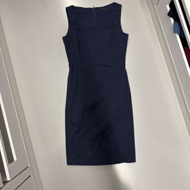 Robe sans manches bleu marine