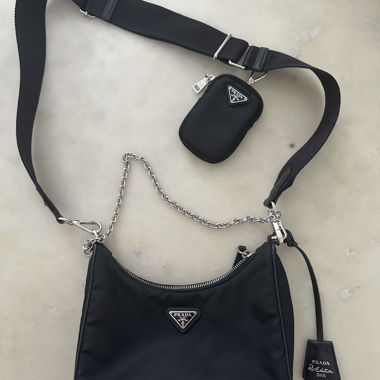Prada Re-Edition Schultertasche