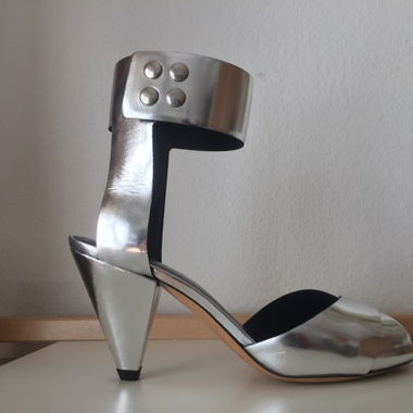 Isabel Marant silberne Ledersandalen