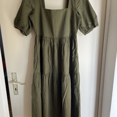 UNIQLO Bäuerinnenkleid