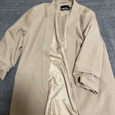 Beiger PIECES Blazer
