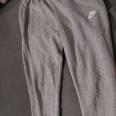Nike solo swoosh 