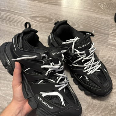 Balenciaga Tracks