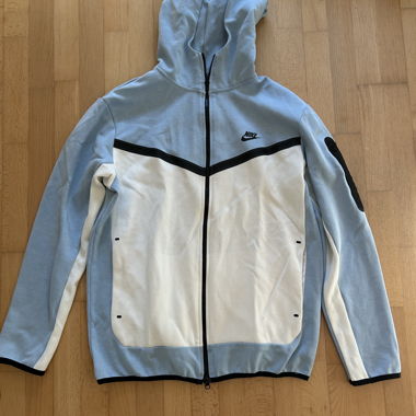 Nike Hoodie mit Reissverschluss