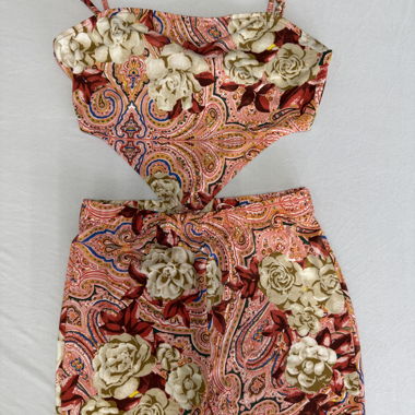 Vila Paisley Flower 2-Piece Set