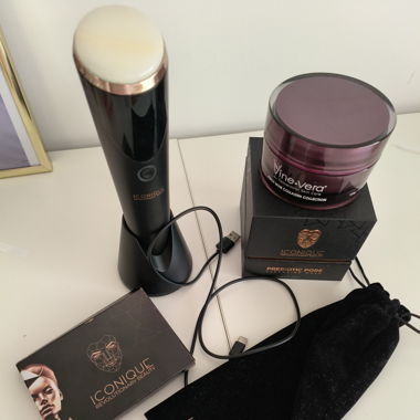 Iconique Beauty Gesichtsgerät LED