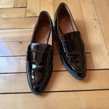 Scarpe stringate in vernice