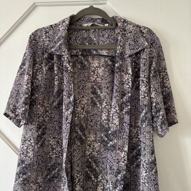 Blumenbluse