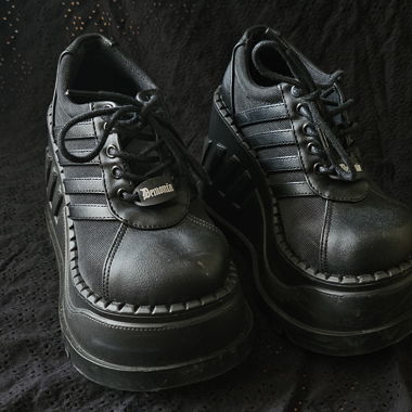 Demonia Platform Sneakers