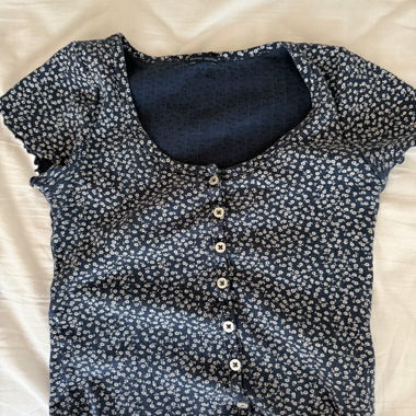 Top blu navy Brandy Melville