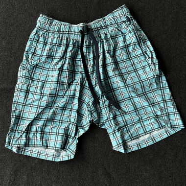 Short a quadri