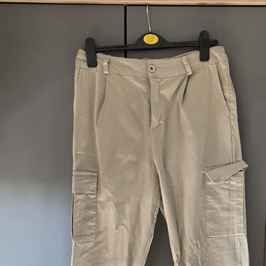 Pantalon cargo beige