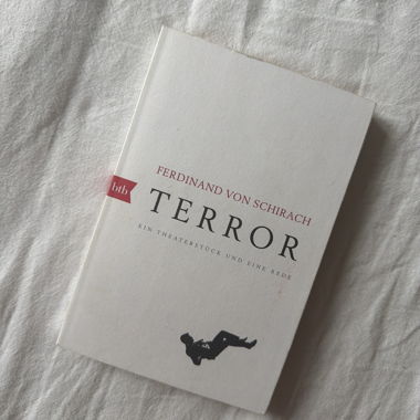 Terror von Ferdinand von Schirach