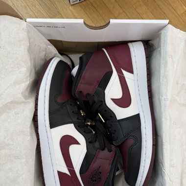 Air Jordan 1 