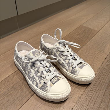 Dior Sneaker