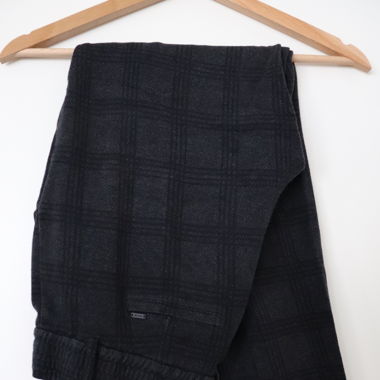 Hosen kariert