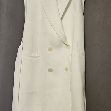 Gilet sans manches / Robe courte Zara