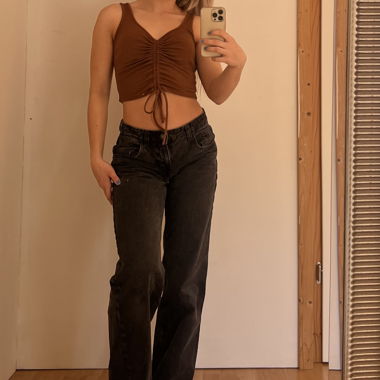 Crop-top marron froncé