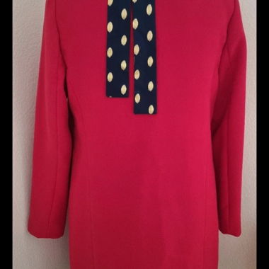 Magnifique manteau rouge 