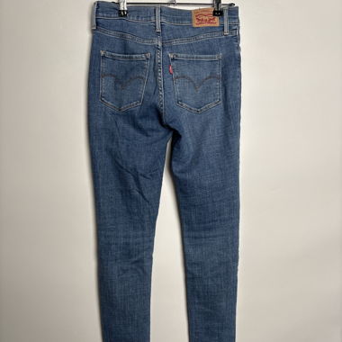 Levi's blue jeans