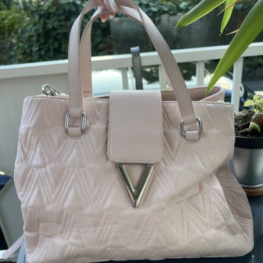 Valentino-Tasche