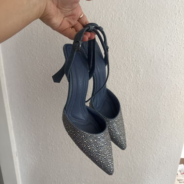 Scarpe slingback con strass