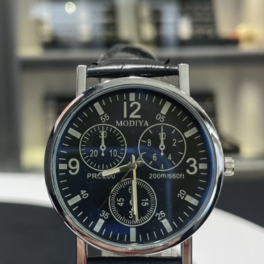 MODIYA Uhr