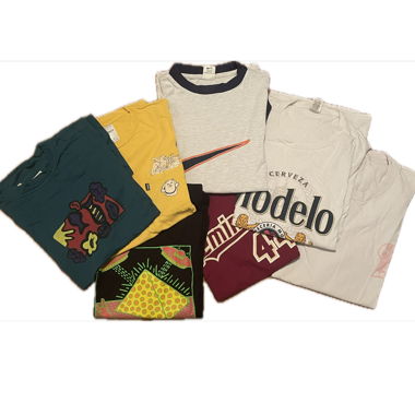 4 T-Shirts