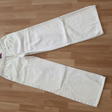Jeans baggy bianchi a vita bassa