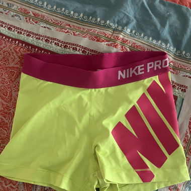Nike sculpt shorts