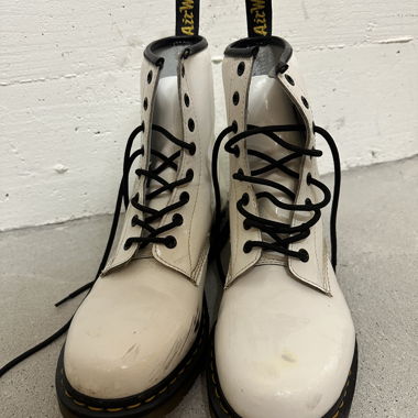 Weiße Dr Martens - Größe 42