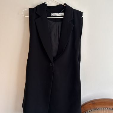 Black zara vest