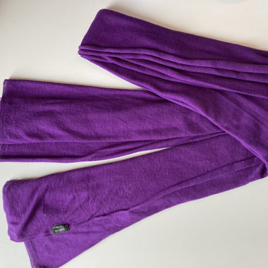 Écharpe en maille violette