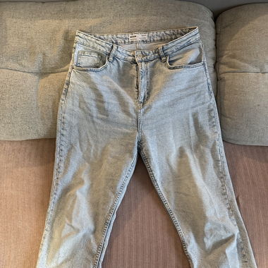 Jean “mom” 