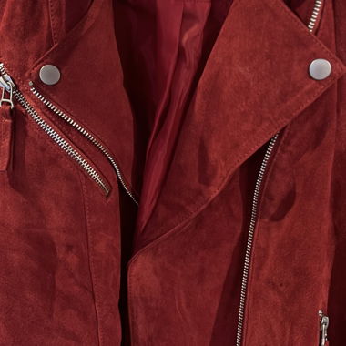 Perfecto in pelle rosso scuro in perfette condizioni