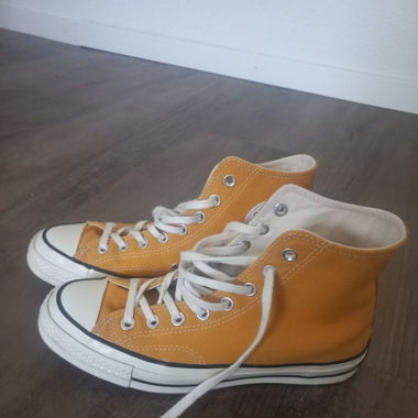 Converse high yellow