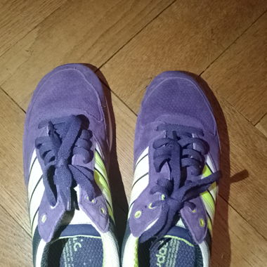 Adidas Sneakers